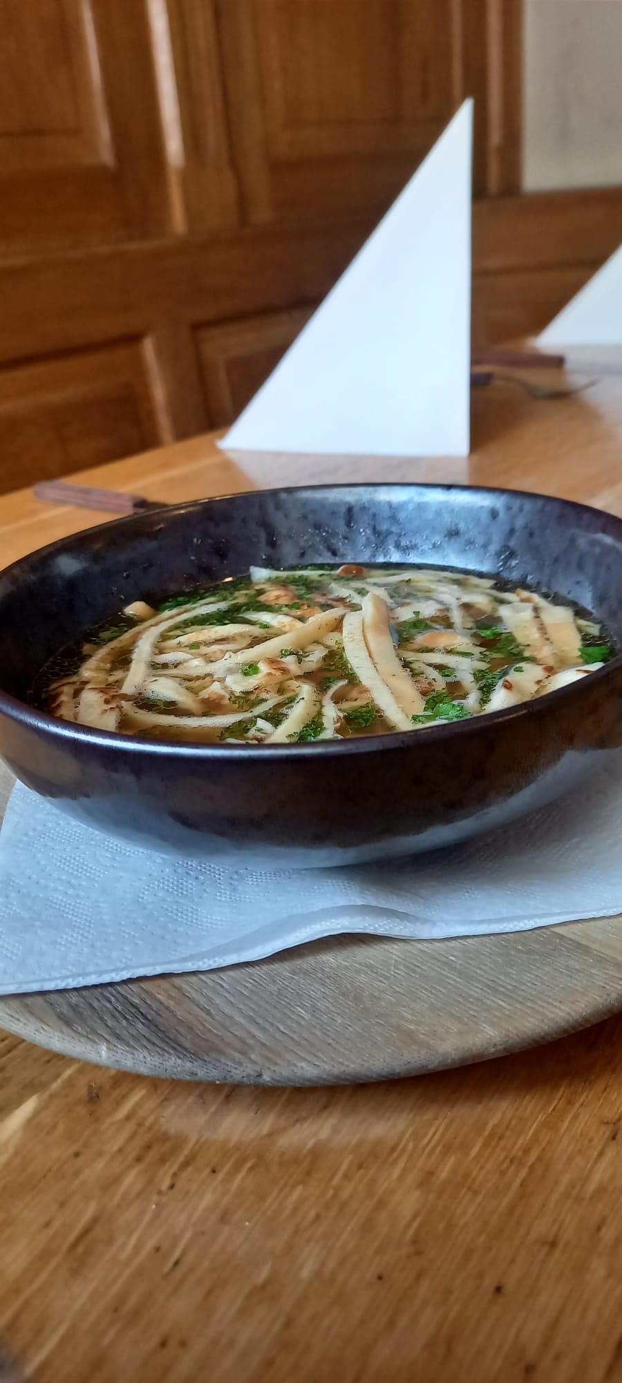 Rindsuppenteller mit Frittaten